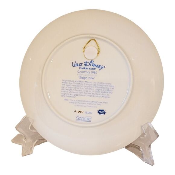 WALT DISNEY CHARACTERS CHRISTMAS 1980 COLLECTOR PLATE SLEIGH RIDE Limited Ed - Picture 2 of 2